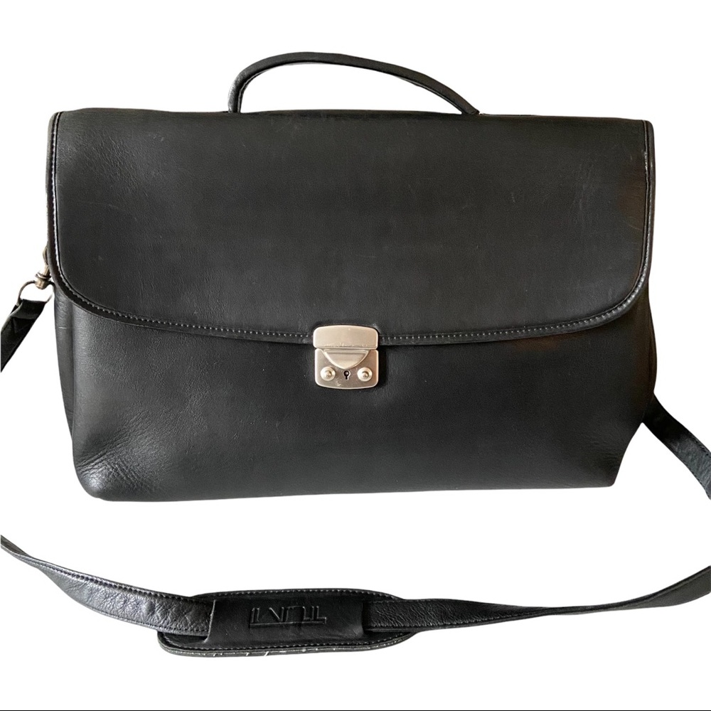 Tumi Black Leather Crossbody Briefcase. Keys Included. Gem